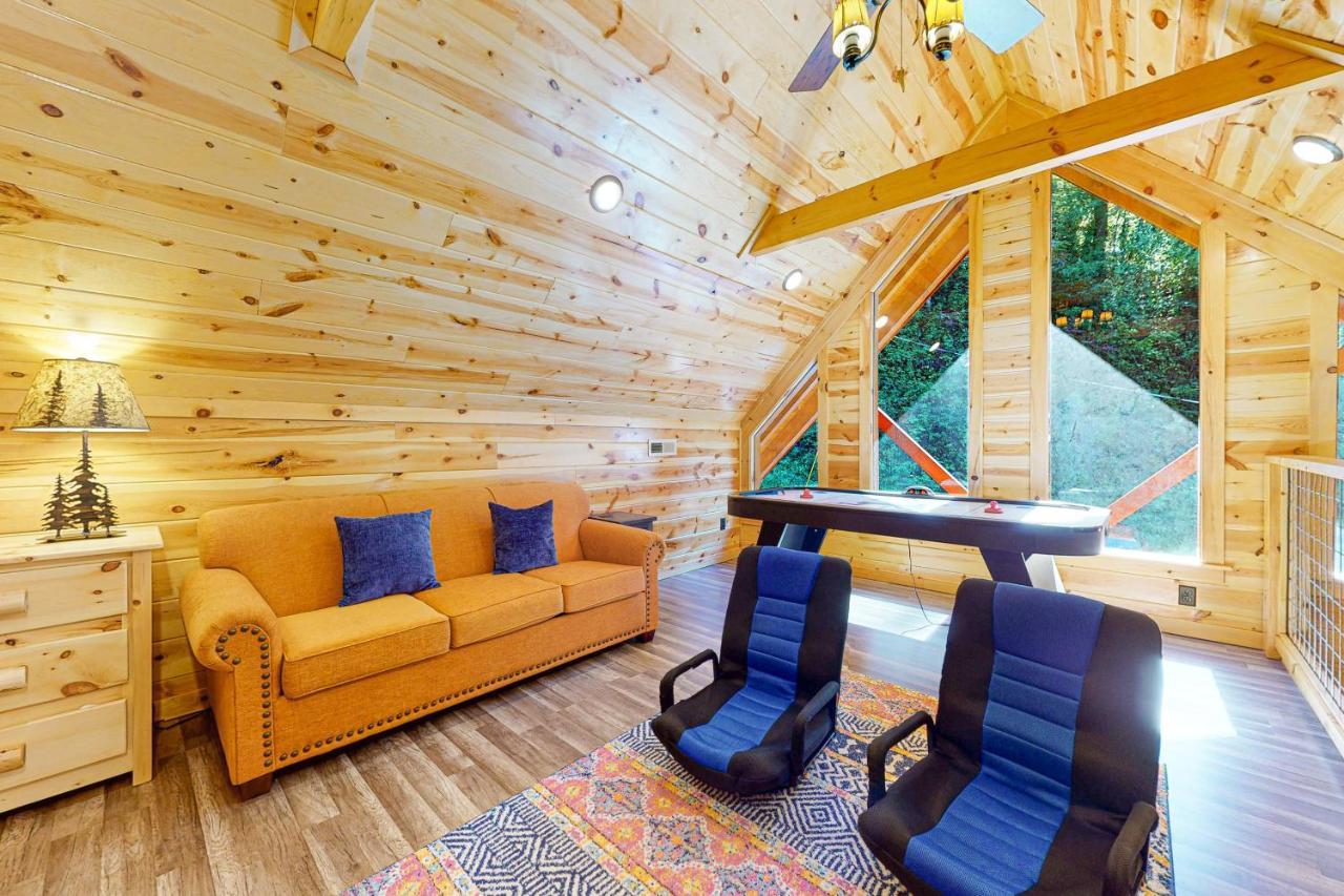 Knotty Escape Vila Gatlinburg Exterior foto