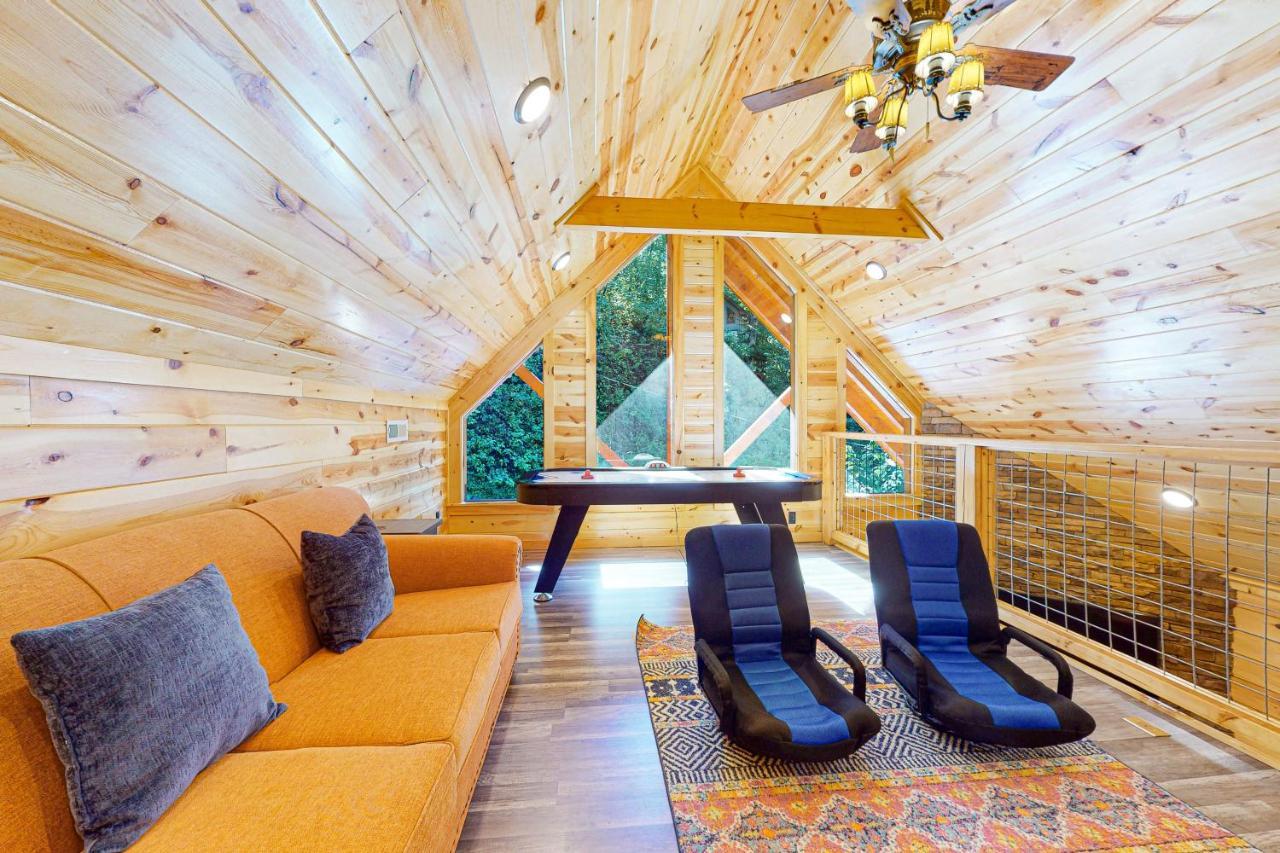 Knotty Escape Vila Gatlinburg Exterior foto
